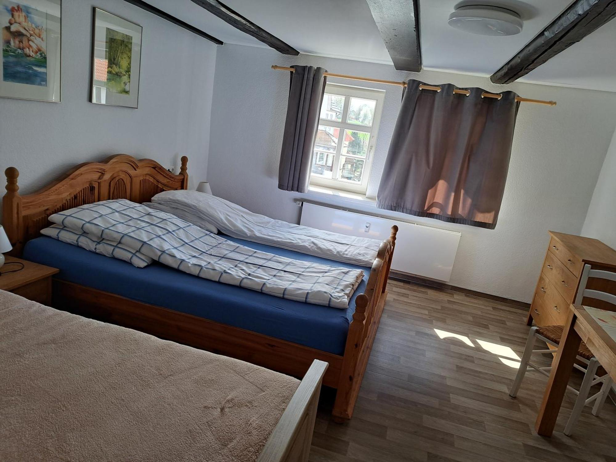 Hotel Wollroeder Krug à Guxhagen Extérieur photo
